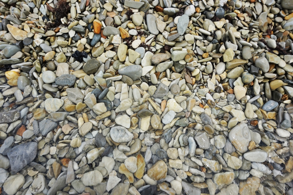 Pebbles, Beach - HD Wallpaper 