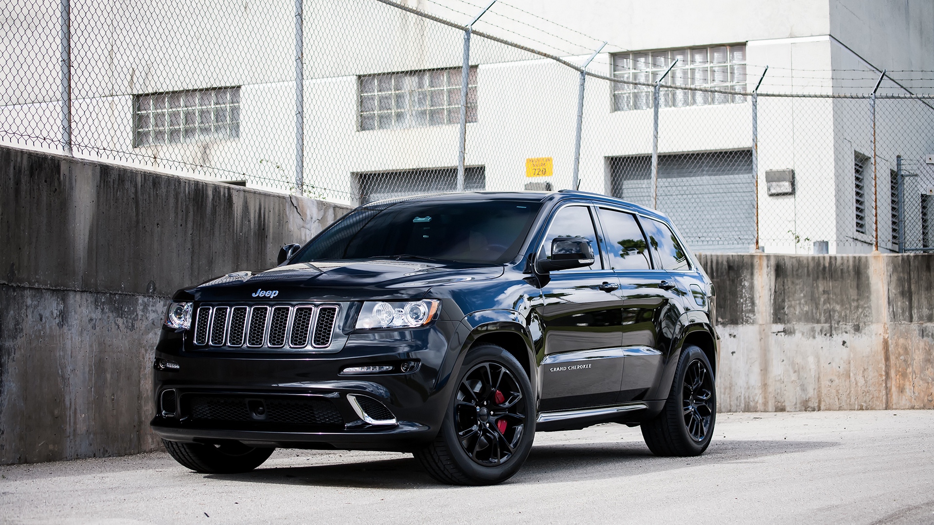 Wallpaper Srt-8, Cherokee, Grand, Jeep, Black, Side - Jeep Grand Cherokee Srt Wallpapers Hd - HD Wallpaper 