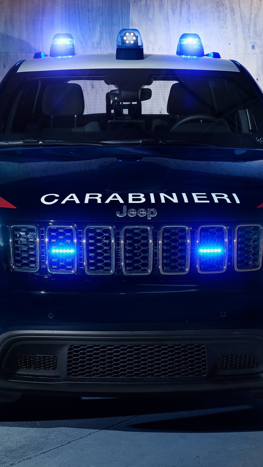 Jeep Grand Cherokee Carabinieri, Front View, Suv Police - Carabinieri Wallpaper Hd - HD Wallpaper 