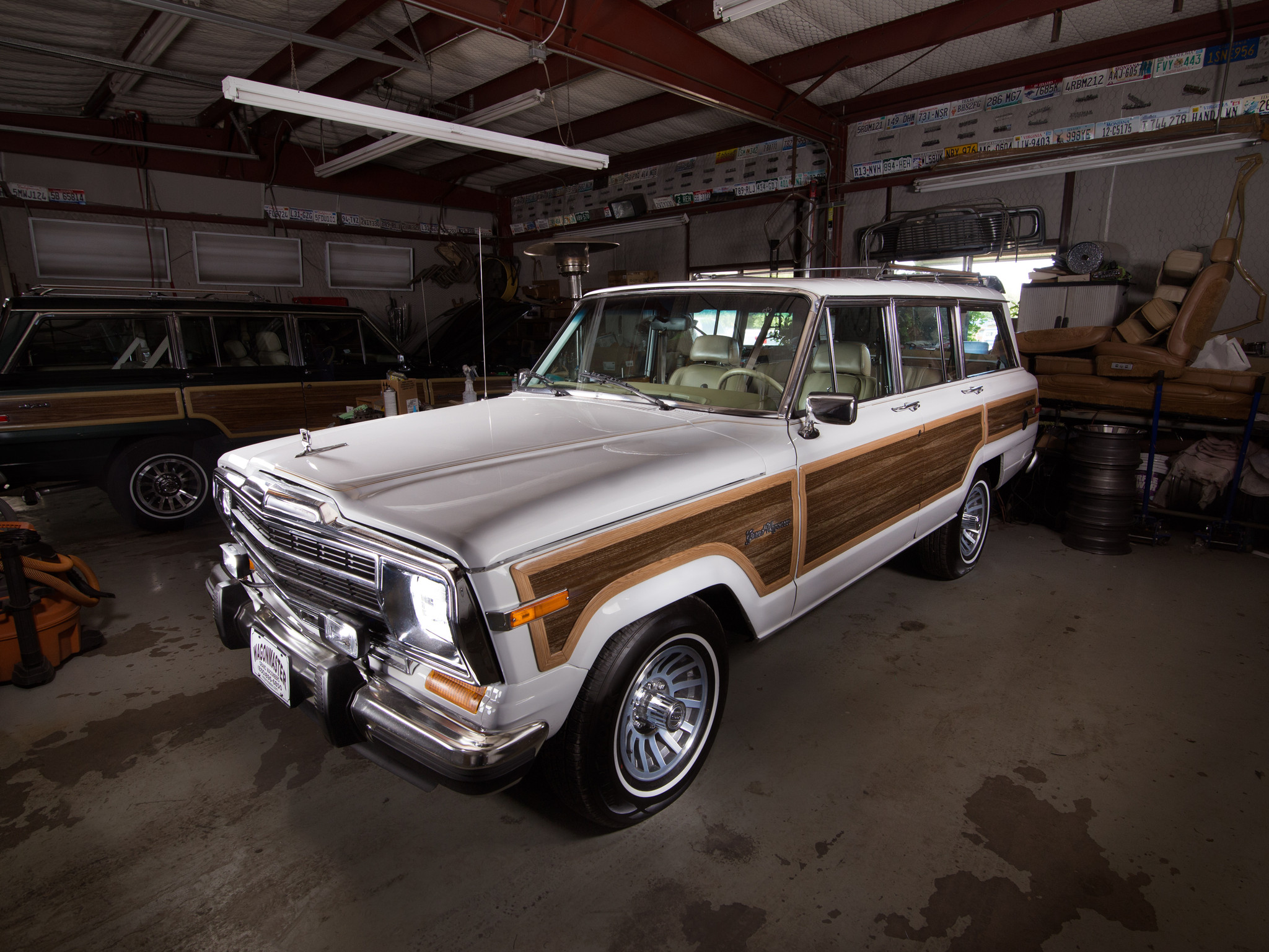 Jeep Grand Wagoneer Wallpaper Hd - Sport Utility Vehicle - HD Wallpaper 