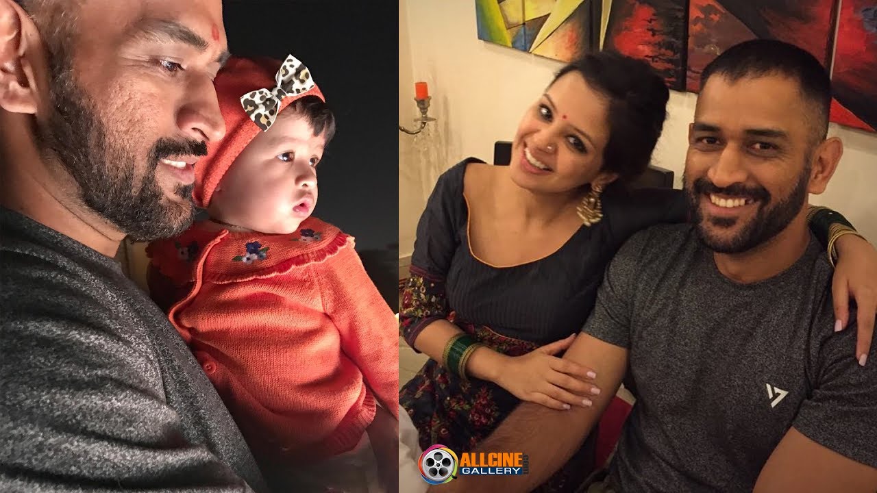 Ms Dhoni Family Members - HD Wallpaper 