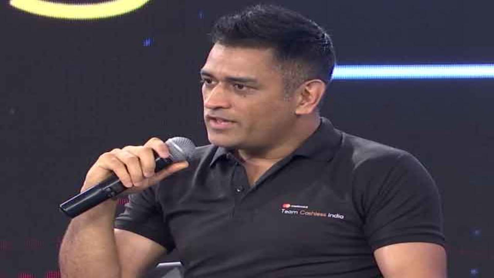 Ms Dhoni Speech - HD Wallpaper 