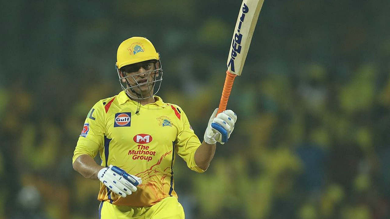 Dhoni S Unbeaten 75 Off 46 Balls Revived Csk S Innings - Csk Vs Rr 2019 - HD Wallpaper 