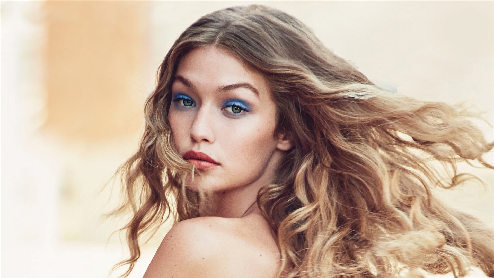 Gigi Hadid 壁纸 - HD Wallpaper 