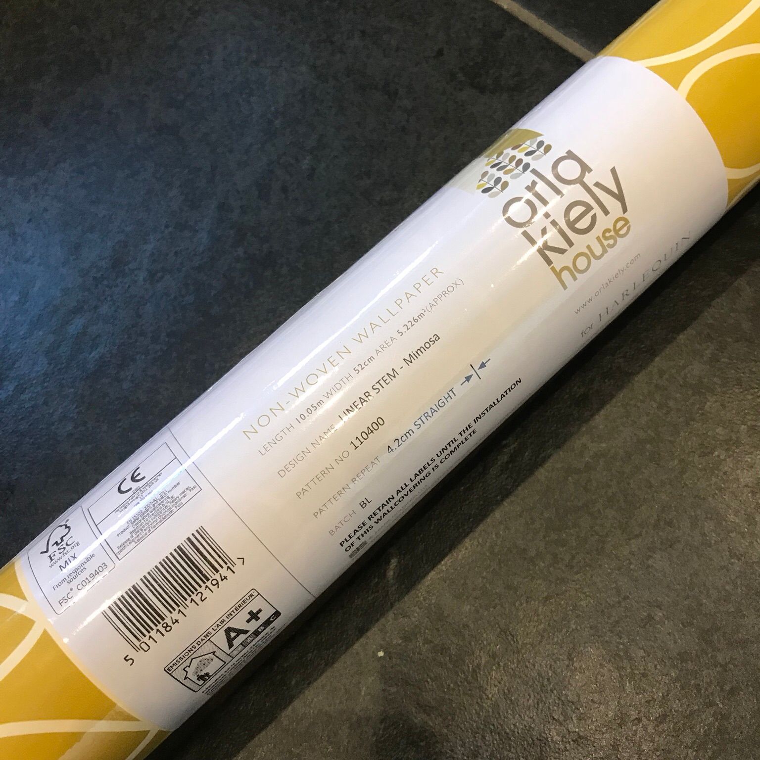 One Brand New Unopened Roll Of Orla Kiely Linear Stem - Label - HD Wallpaper 
