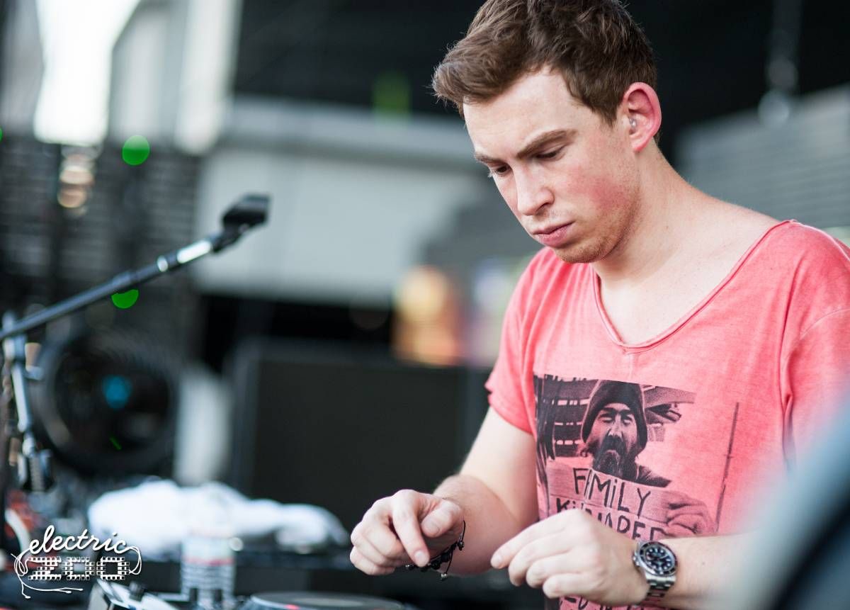 Hardwell 2012 - HD Wallpaper 