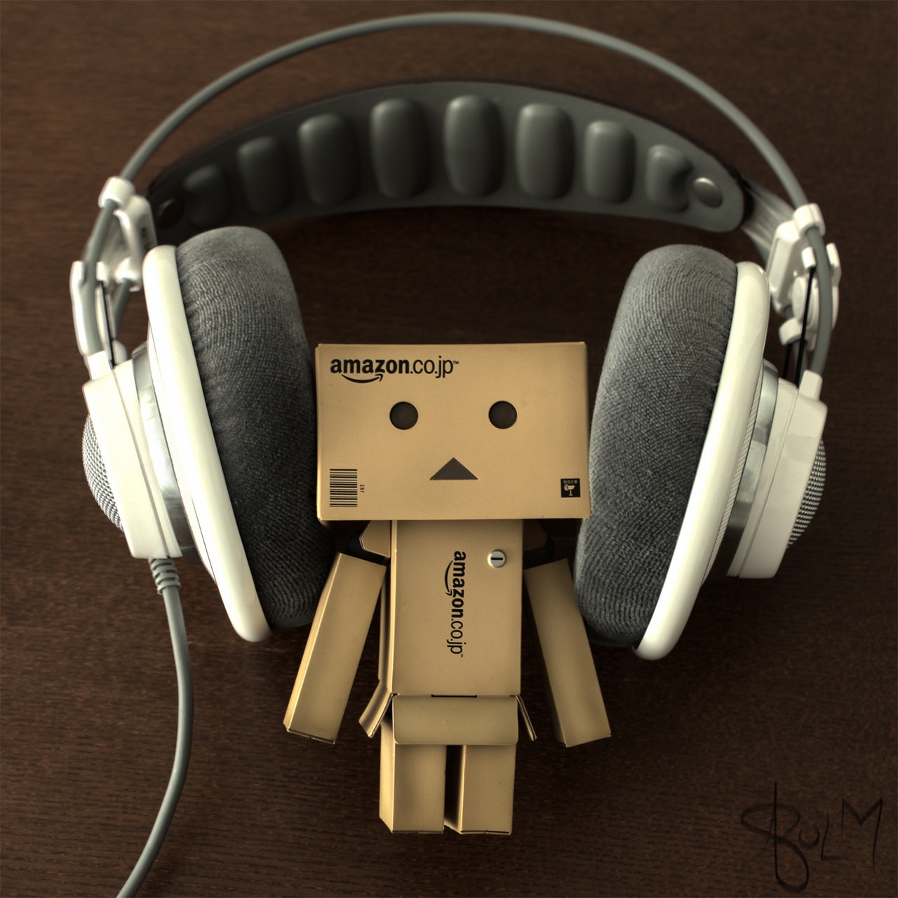 Headset On Forget The World - HD Wallpaper 