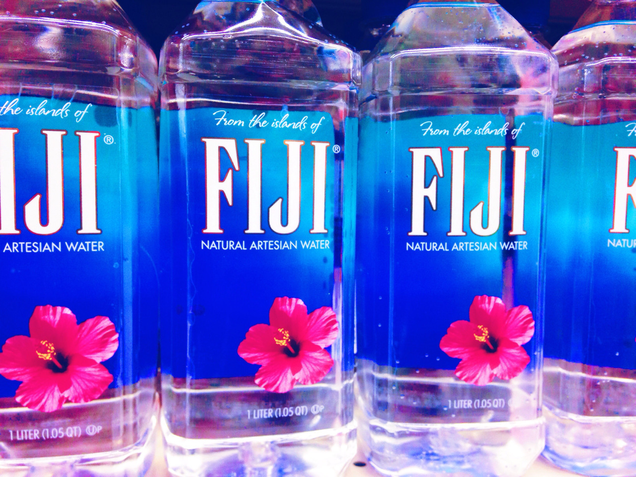 Fiji, Style, And Wallpaper Image - Water Bottle - HD Wallpaper 