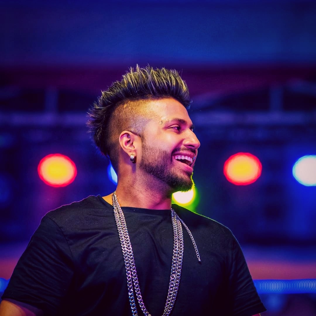 Sukhe Wallpaper - 1080x1080 Wallpaper Sukhe Wallpaper - 1080x1080 Wallpaper