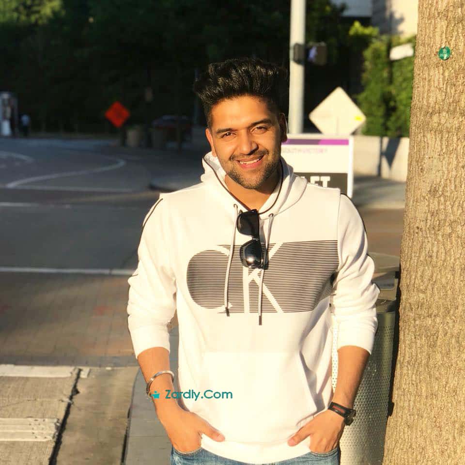 Guruofficial Guru Fans Gururandhawa - Guru Randhawa New Photos 2018 - 960x960 Wallpaper Guruofficial Guru Fans Gururandhawa - Guru Randhawa New Photos 2018 - 960x960 Wallpaper