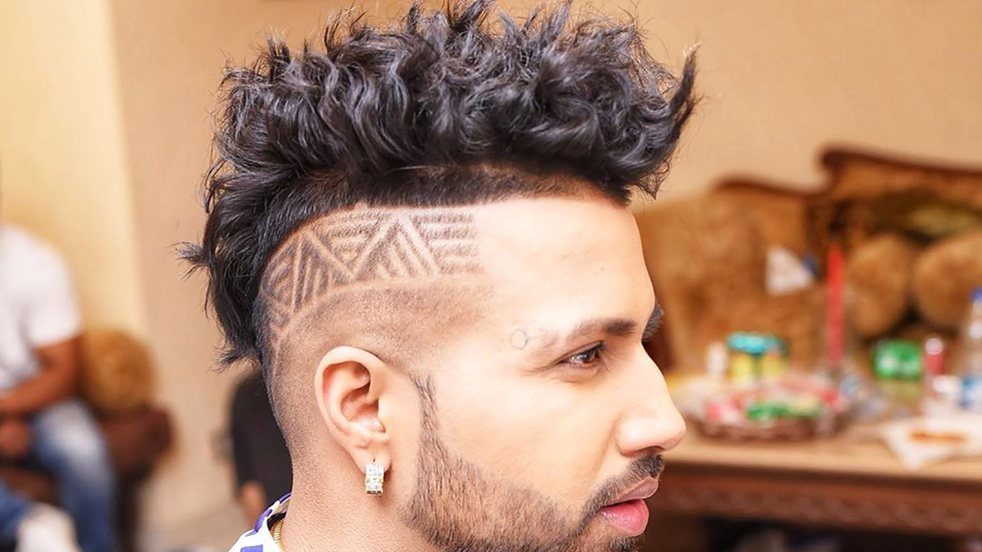 Sukhe Muzical Doctorz Hairstyle Background Wallpapers - Sukh E Muzical Doctorz Hairstyle - HD Wallpaper 