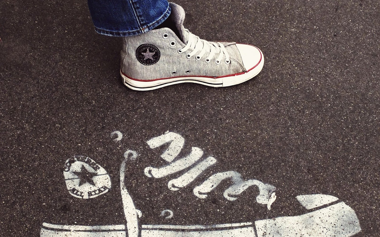 Converse All Stars Art - HD Wallpaper 