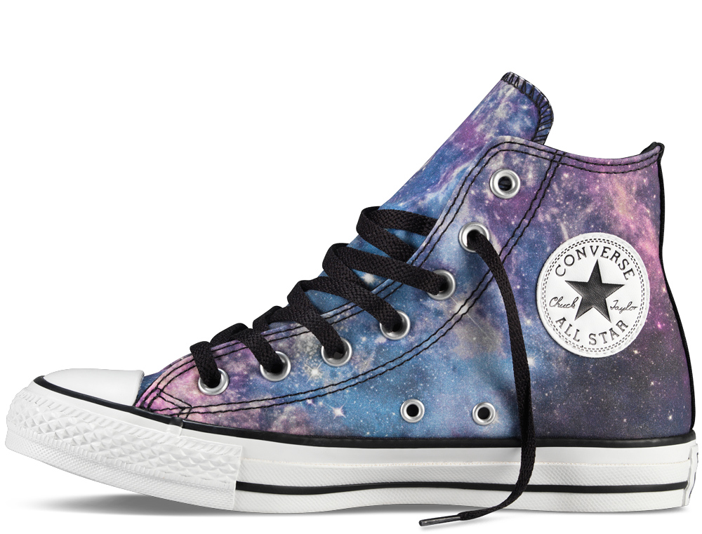 Converse - HD Wallpaper 