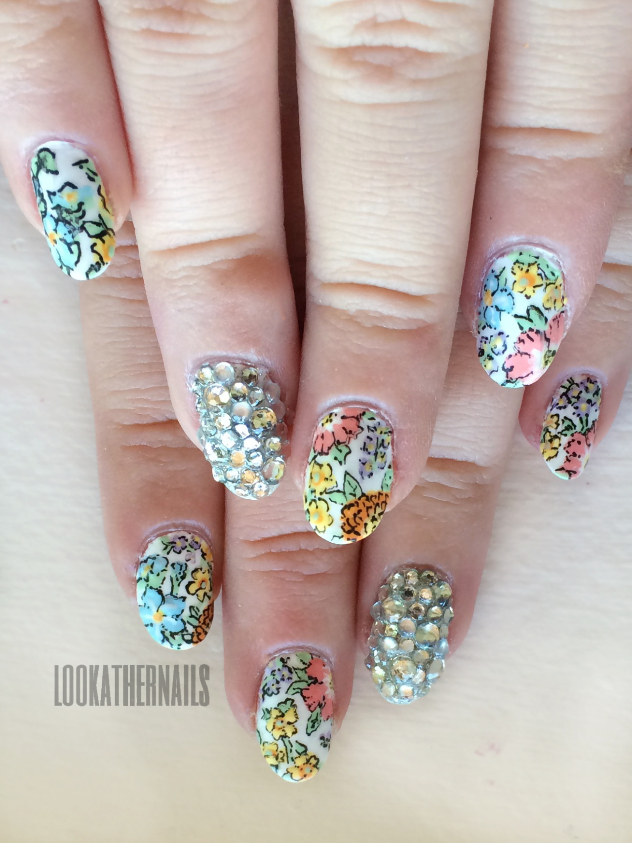 Color - HD Wallpaper 