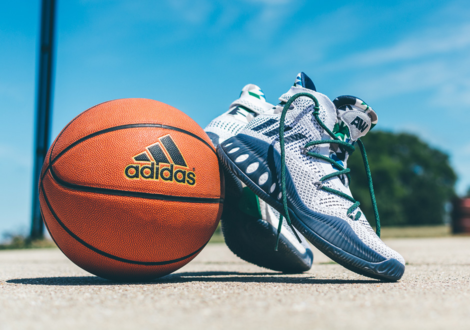 2016 Crazy Explosive Andrew Wiggins - HD Wallpaper 