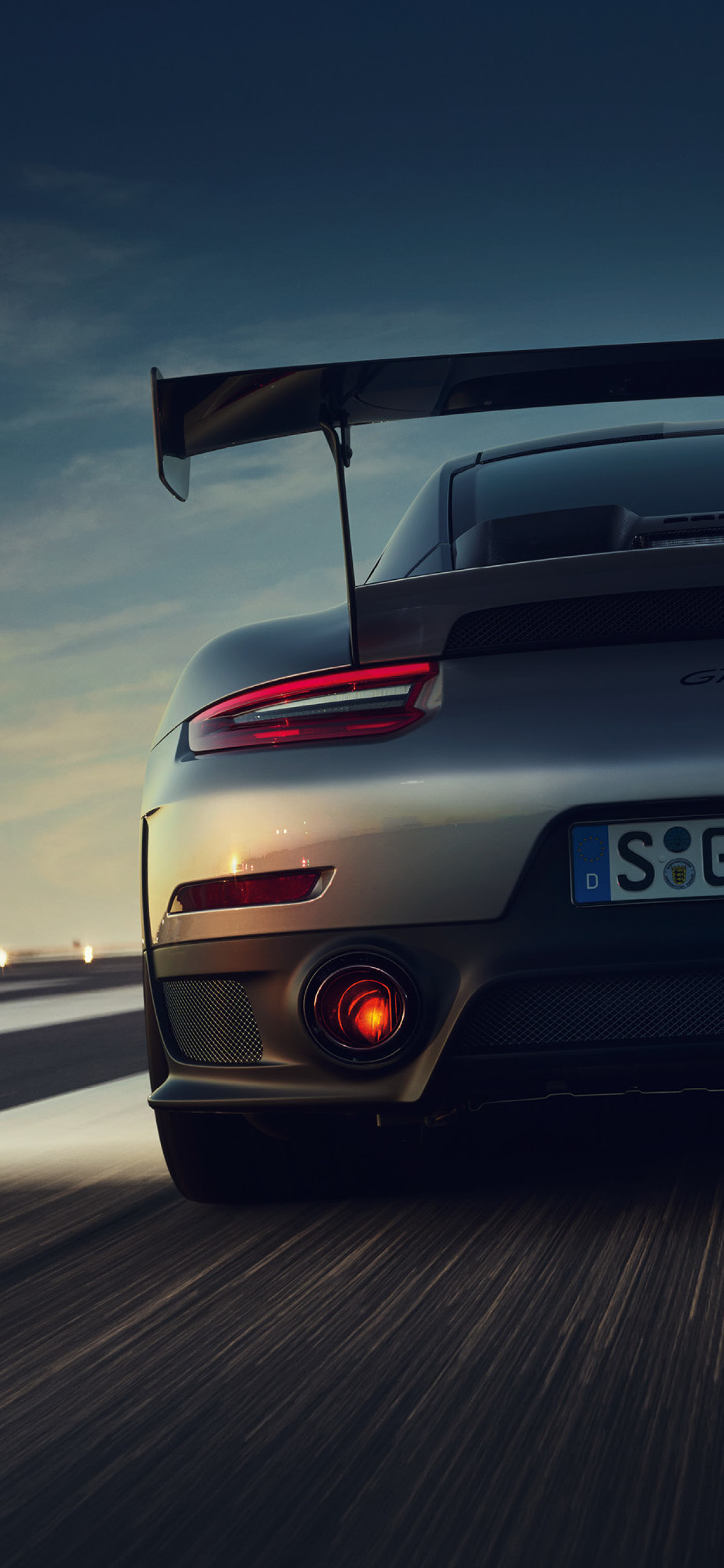 Porsche 911 Gt2 Rs Wallpaper Iphone - HD Wallpaper 