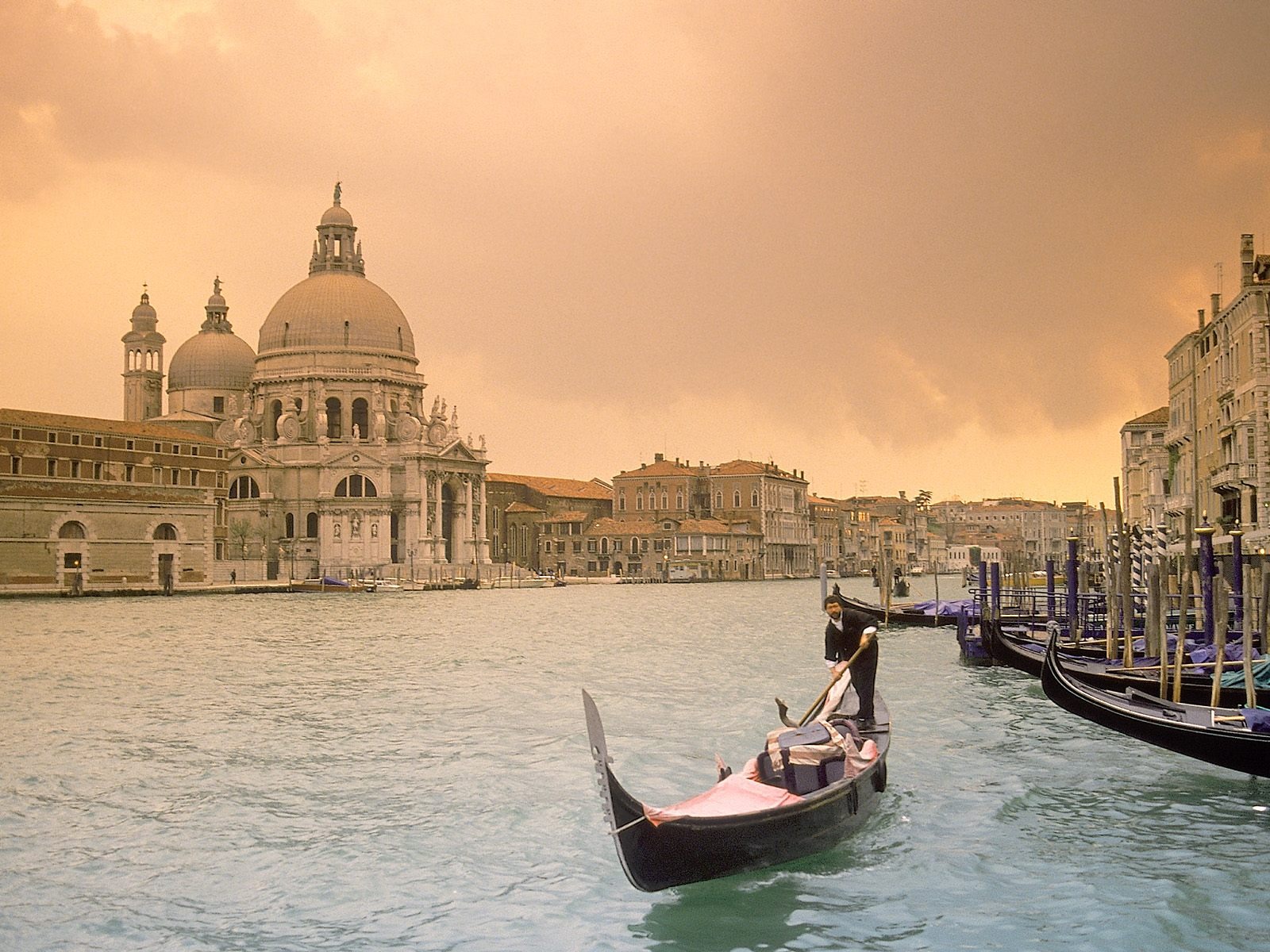 Santa Maria Della Salute - HD Wallpaper 