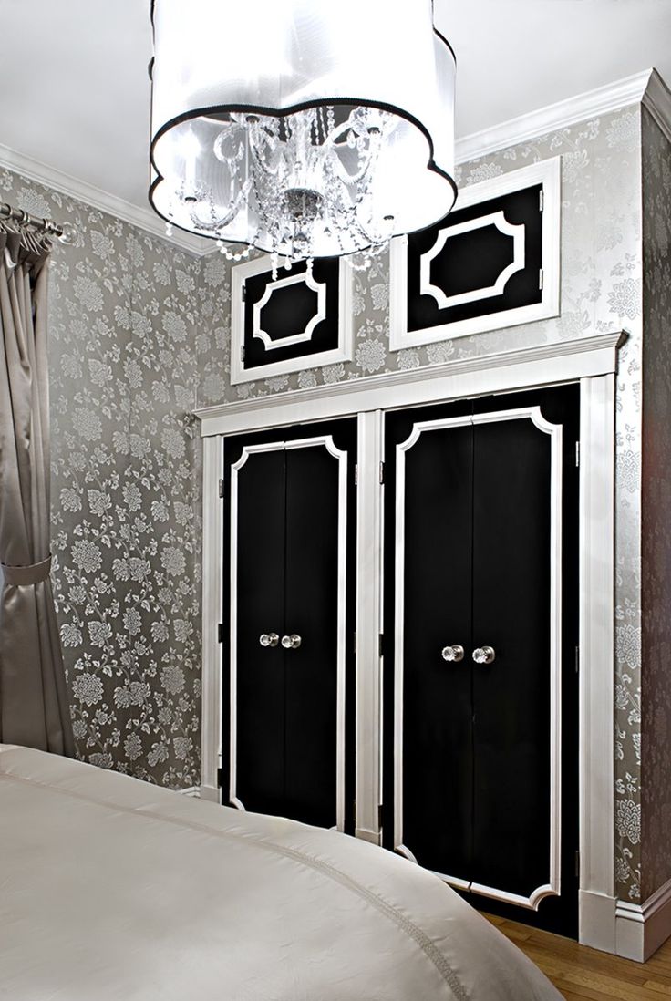 Black And White Closet Doors - HD Wallpaper 