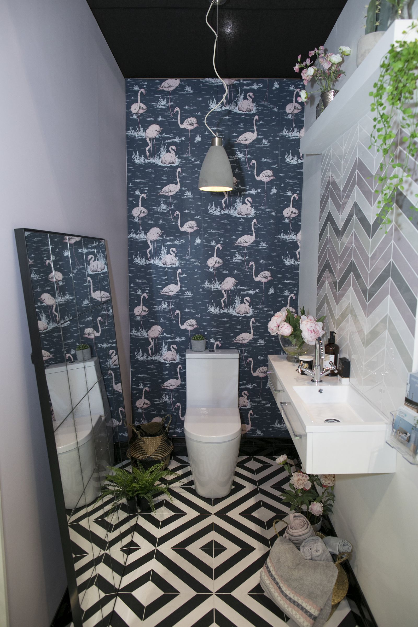 Quirky Downstairs Toilet Ideas - HD Wallpaper 