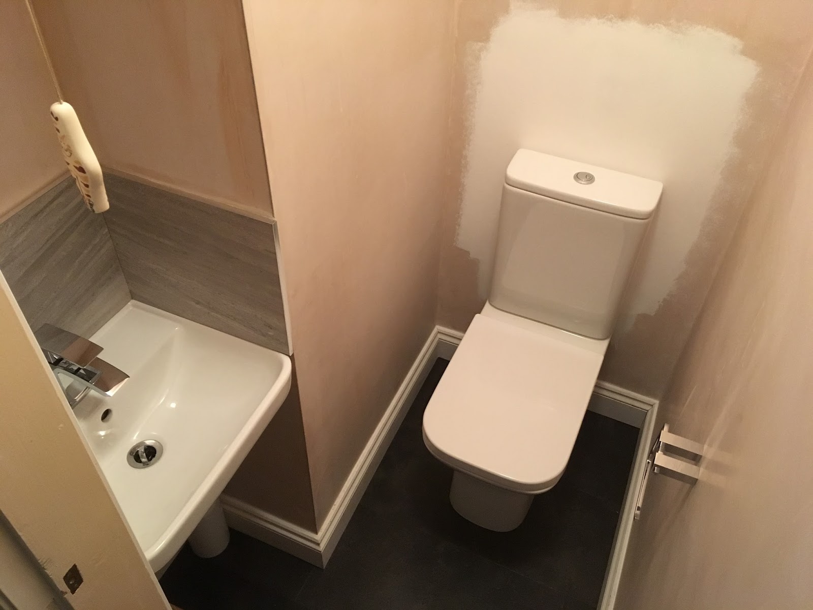 Bathroom - HD Wallpaper 