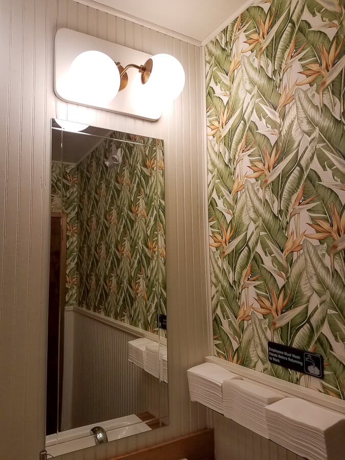 Bathroom - HD Wallpaper 