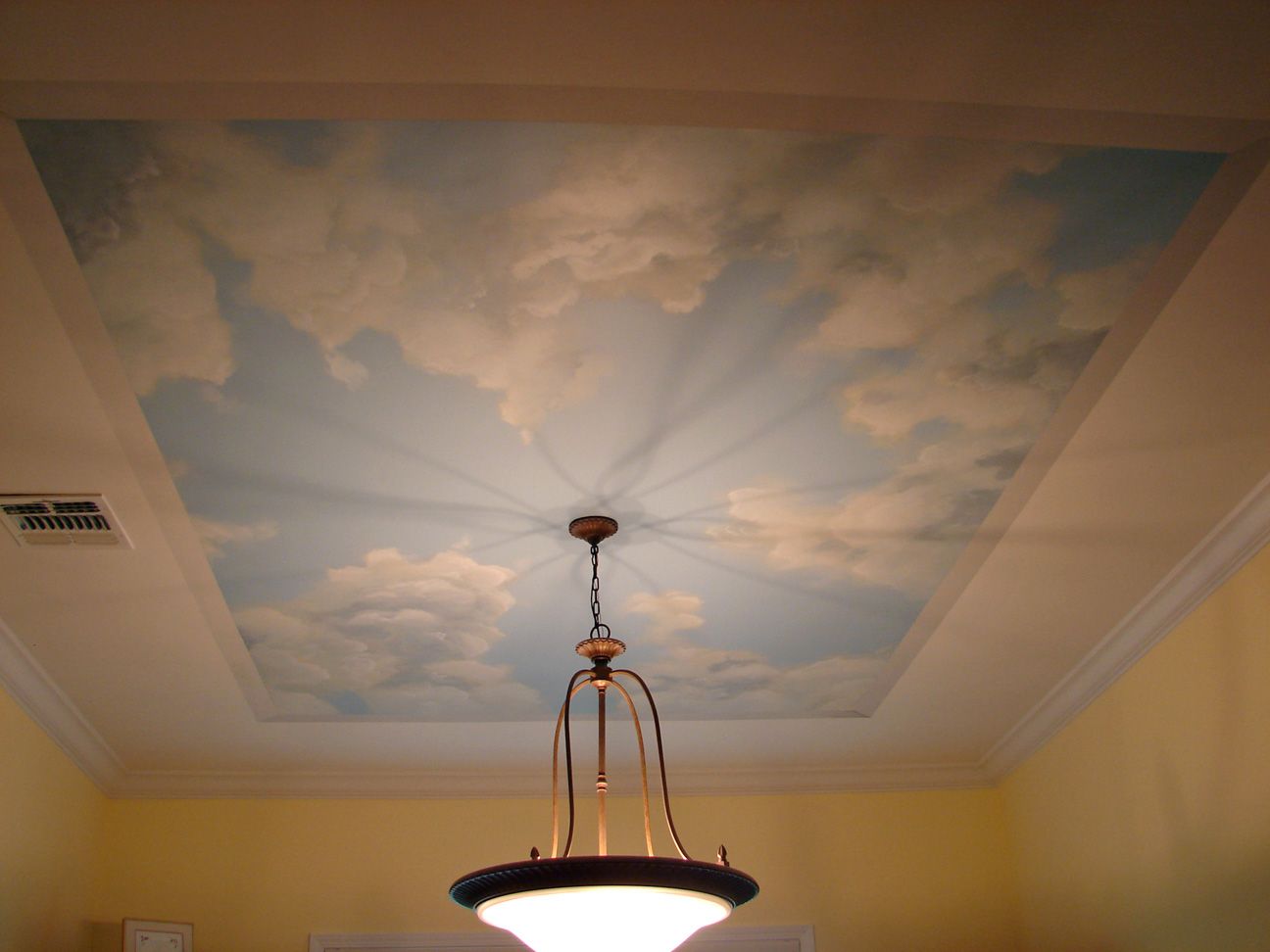 Hand Painted Ceiling Mural - HD Wallpaper 