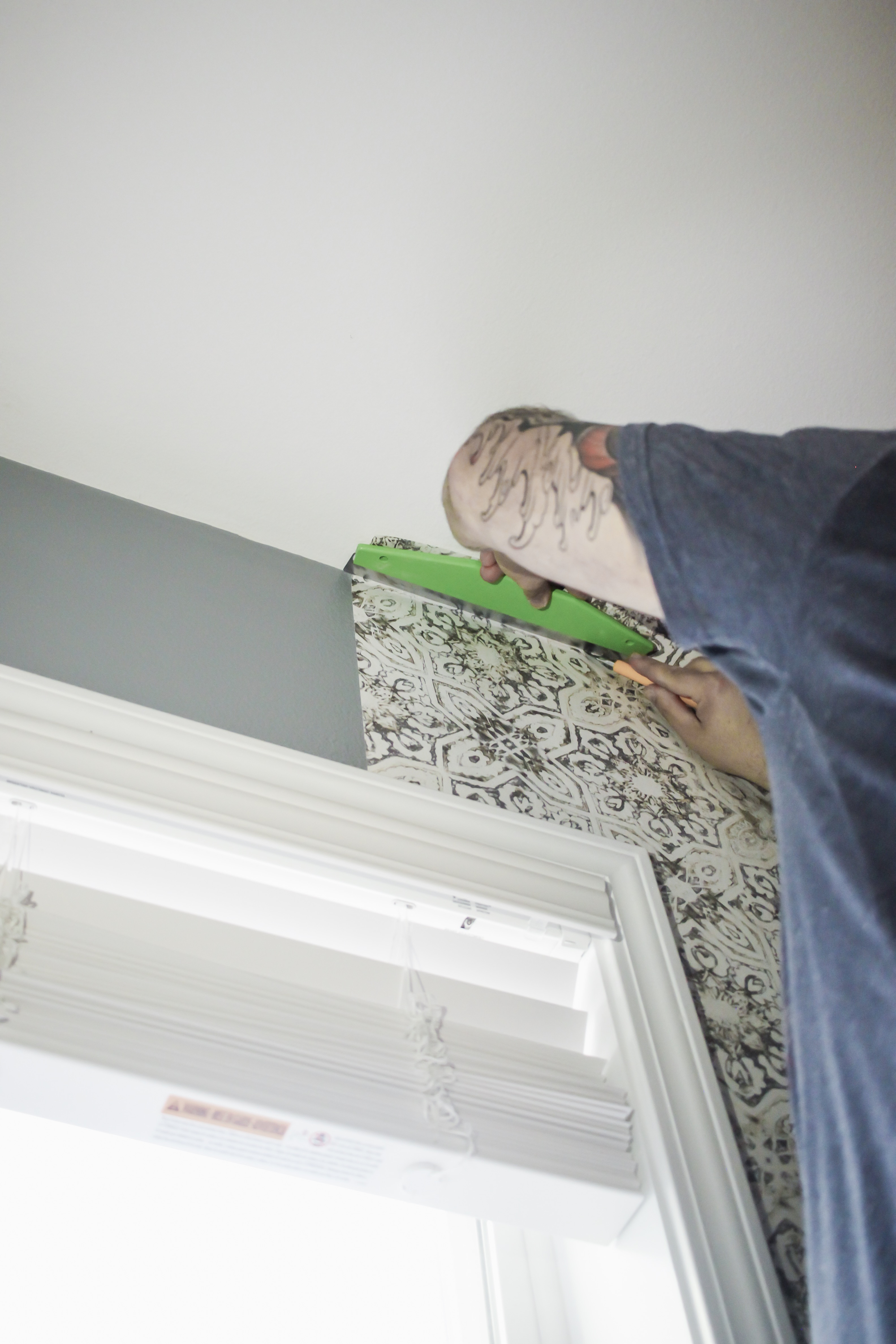 Floor - HD Wallpaper 