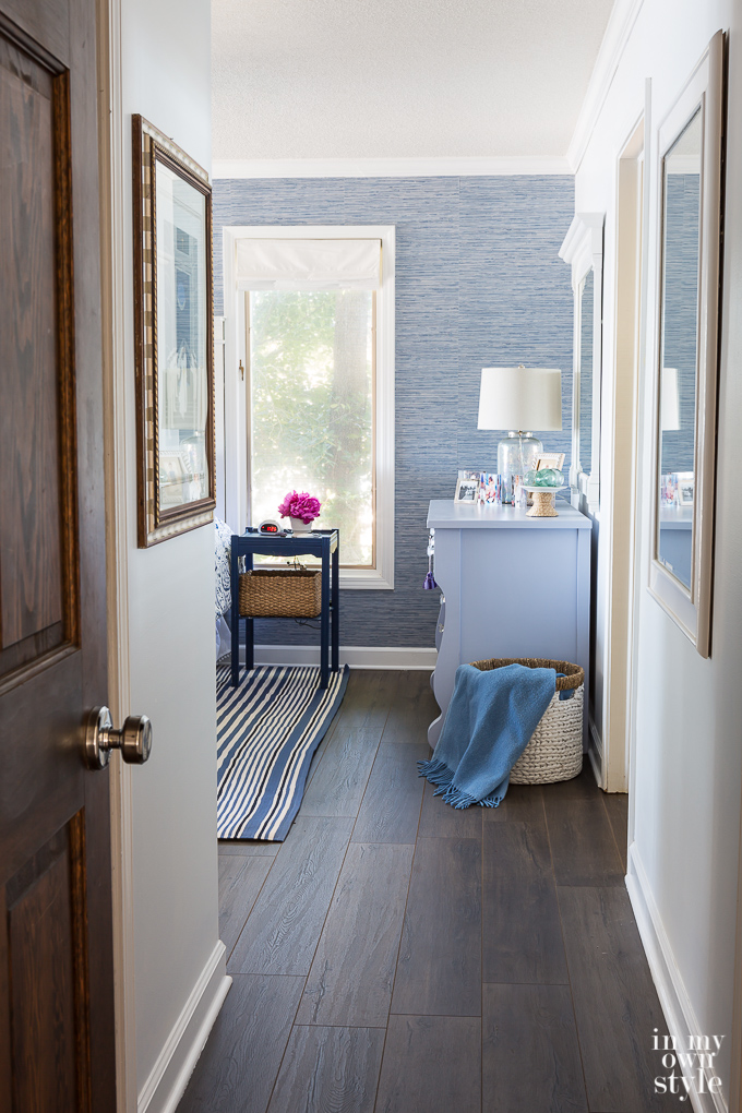 Accent Wall - HD Wallpaper 