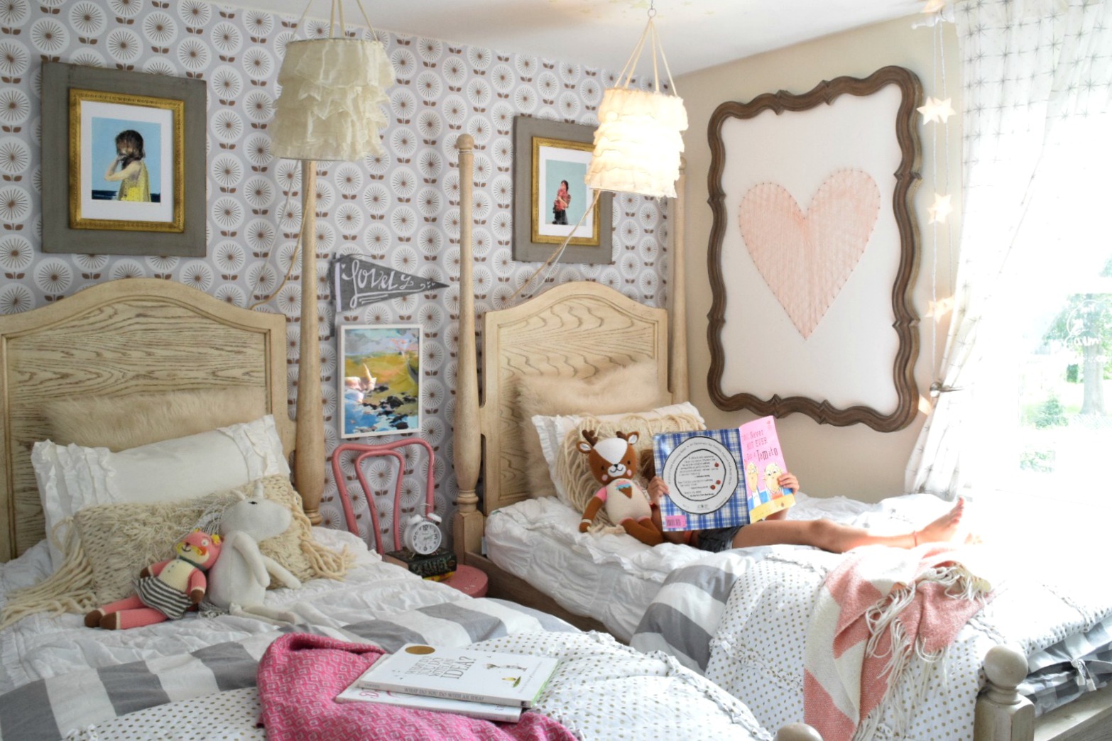 Accent Wall - HD Wallpaper 