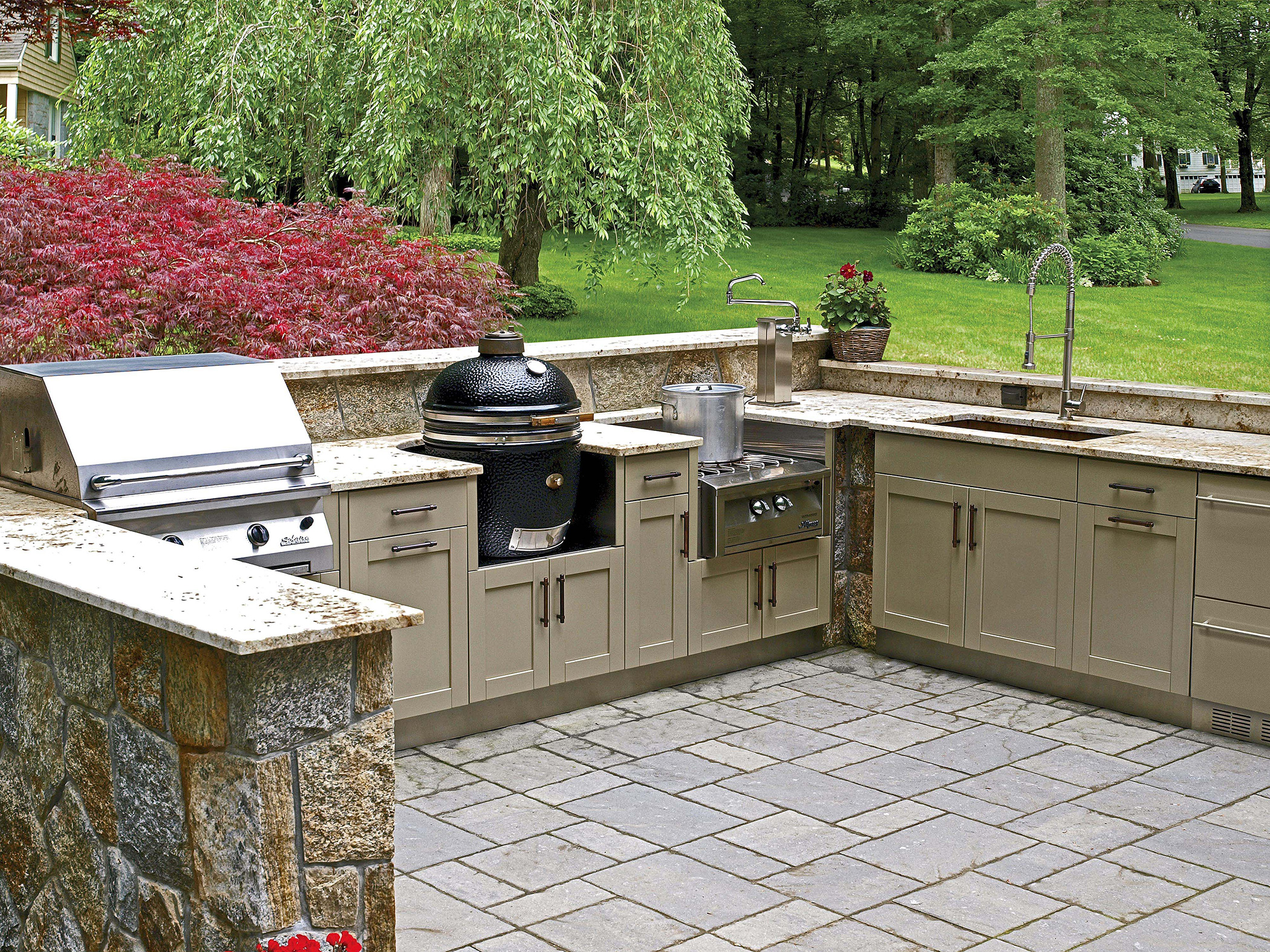 U Shaped Outdoor Kitchen Design - HD Wallpaper 