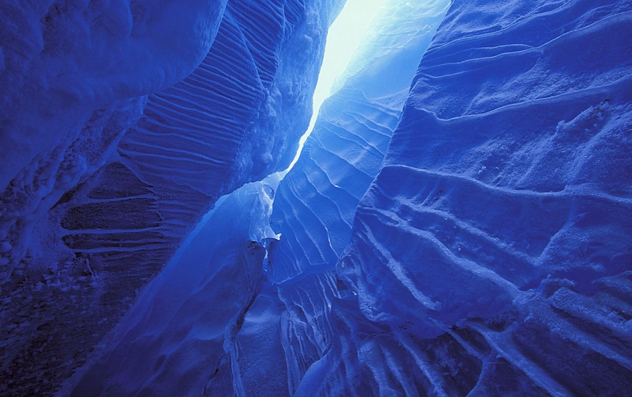 Ice Cave Wallpapers - Ice Cave - HD Wallpaper 