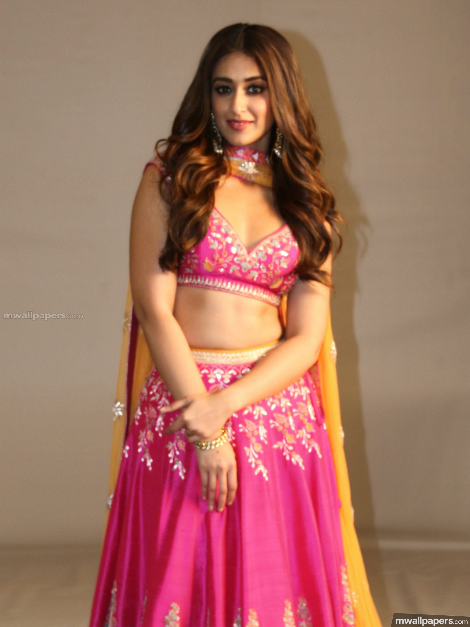 Ileana Dcruz Hot Hd Photos 
 Title Ileana Dcruz Hot - Lehenga Designs In Pink Colour - HD Wallpaper 