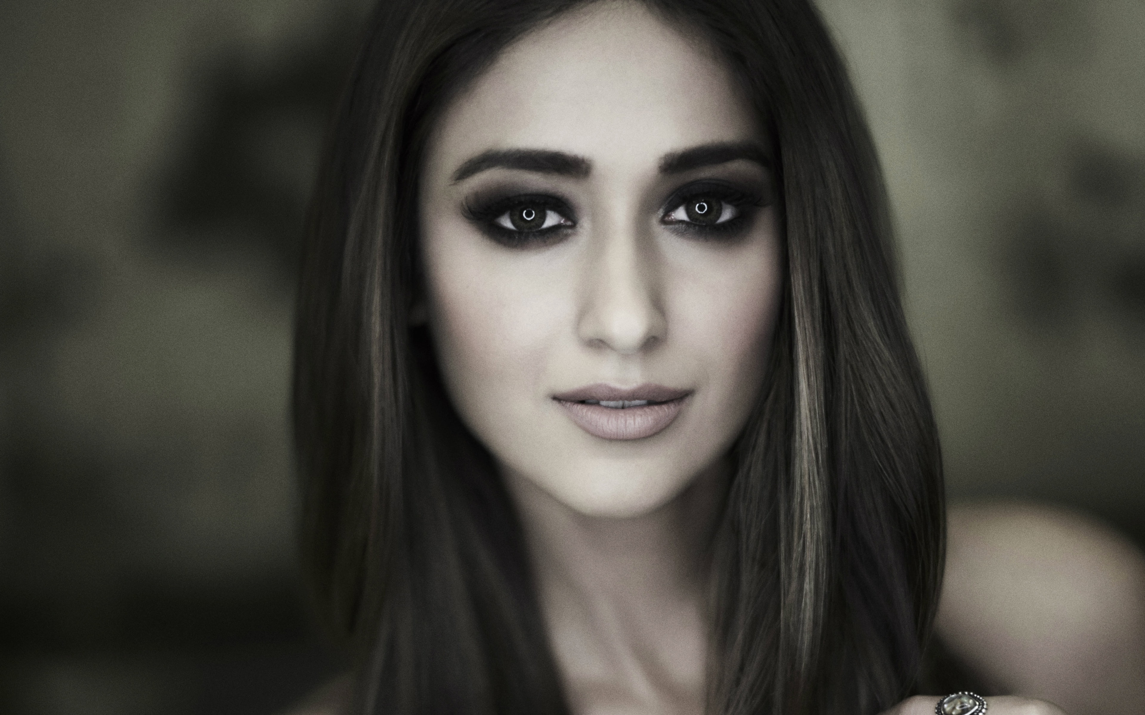 Ileana D Cruz Hd Wallpapers Raid - HD Wallpaper 