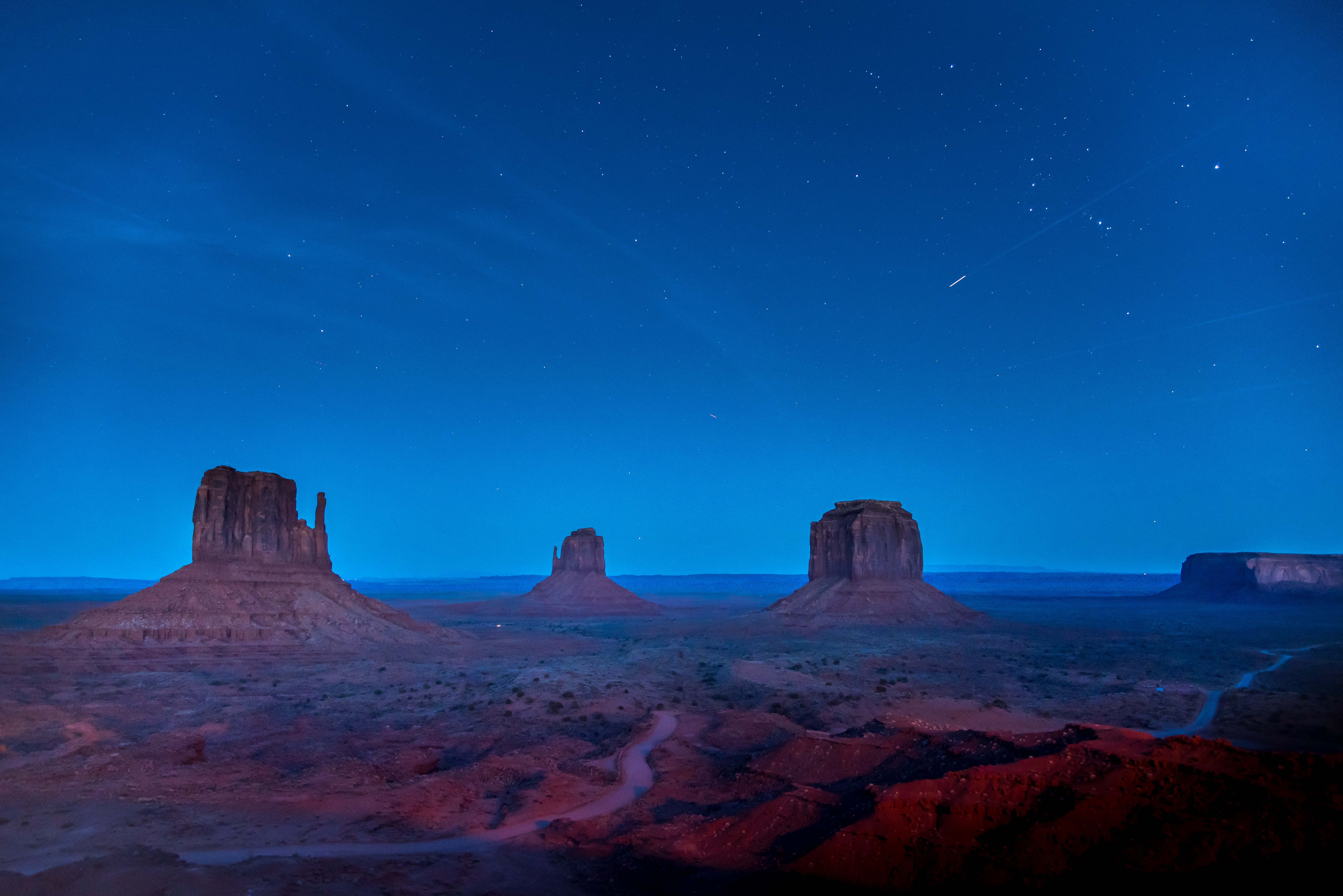 Dark Scenery Wallpaper - HD Wallpaper 