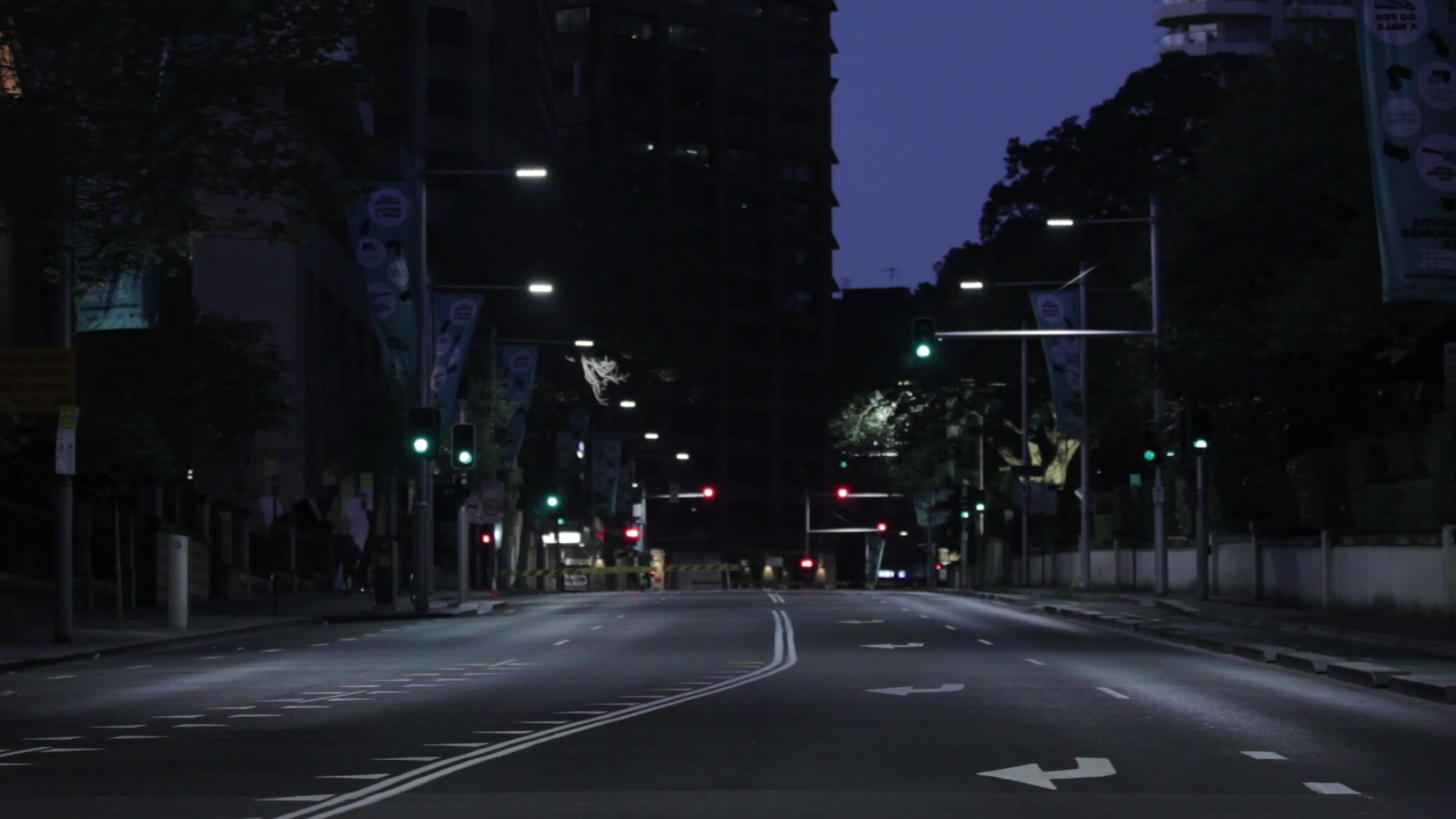 Top Big, Download Background - Empty Street At Night - HD Wallpaper 
