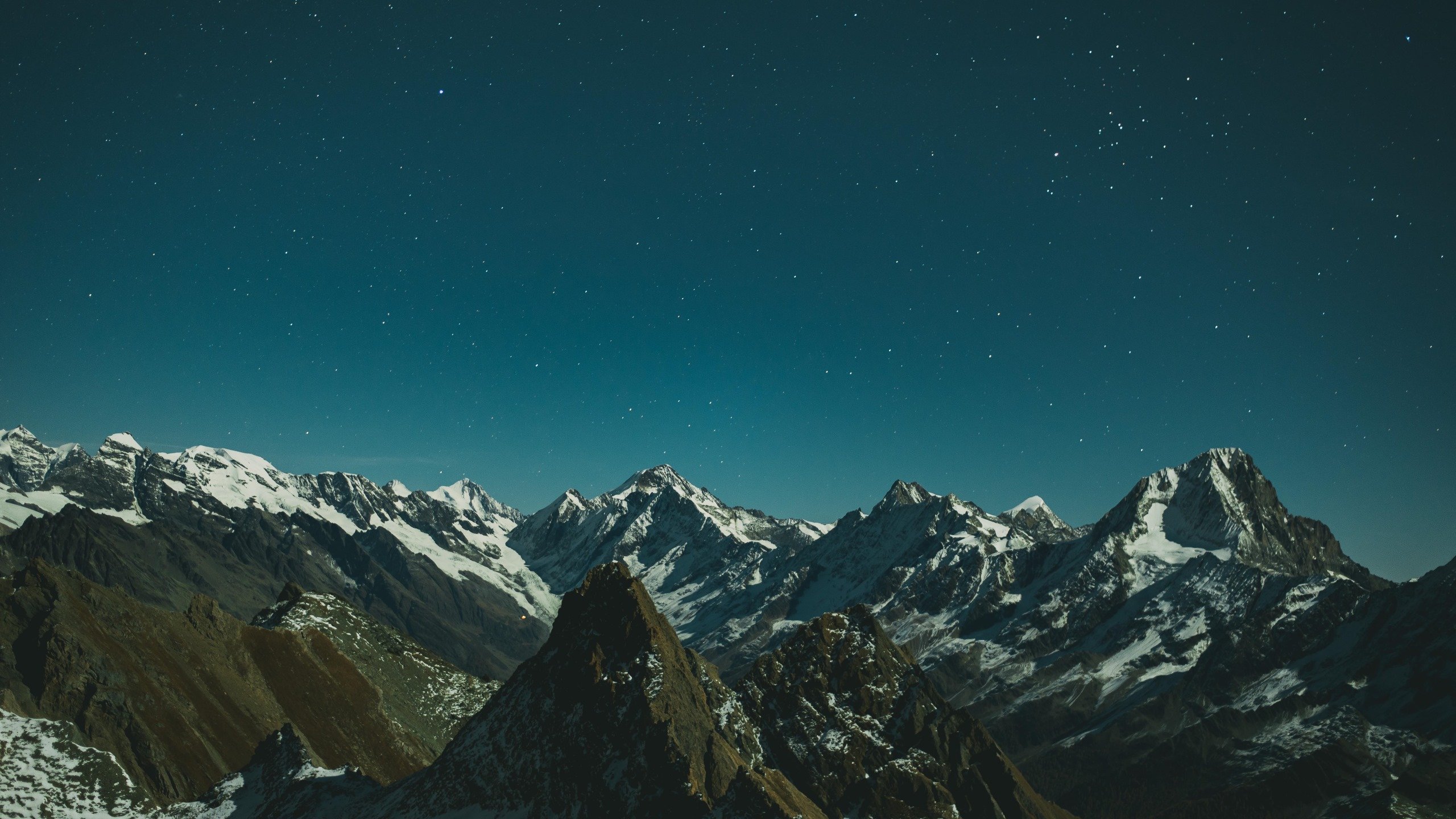 Night Mountain Wallpaper - HD Wallpaper 