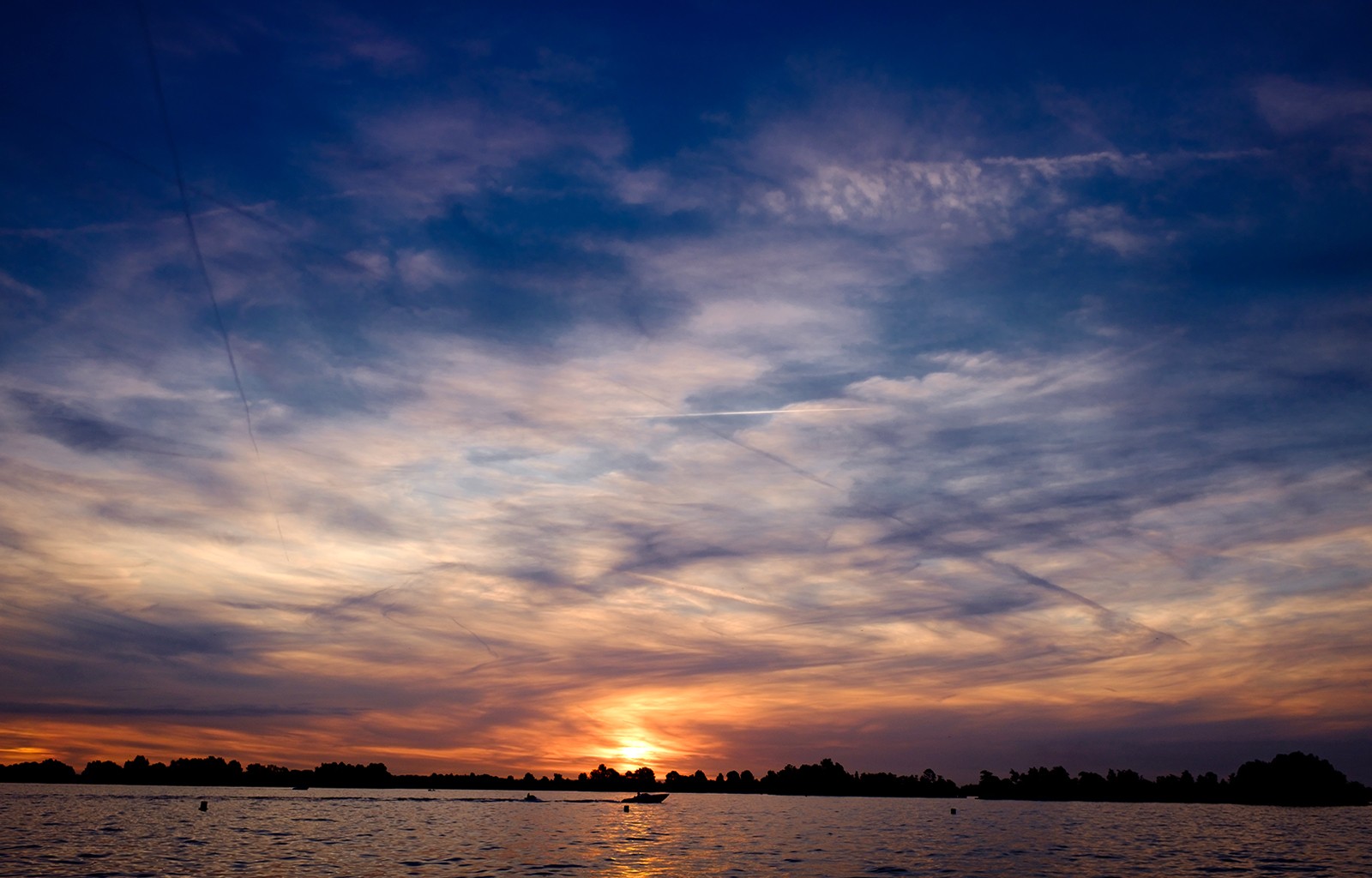 Hình Ảnh Mặt Trời Hoàng Hôn - HD Wallpaper 