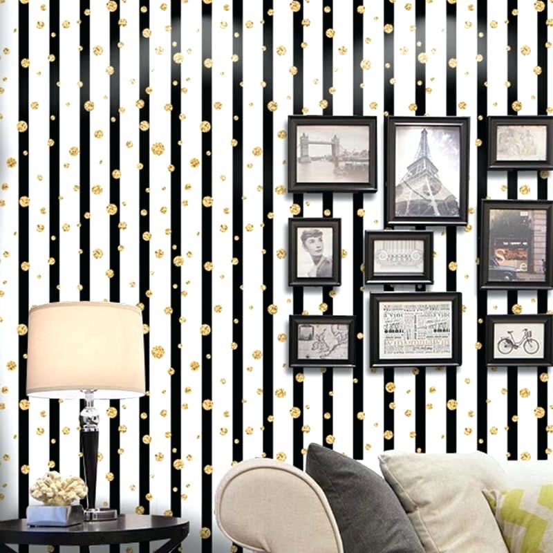 Blk And White Dots And Stripes In Living Room - HD Wallpaper 