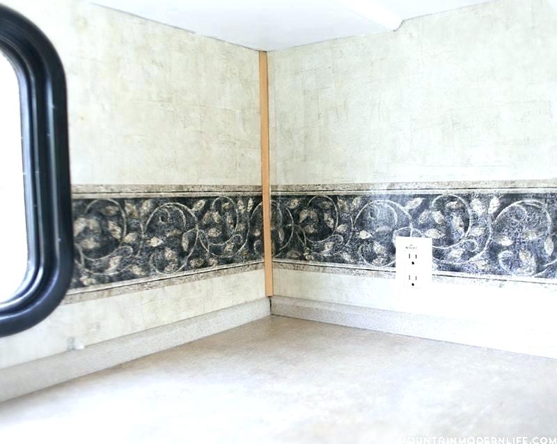 Ready To Remove The Outdated Wallpaper Border In Your Double