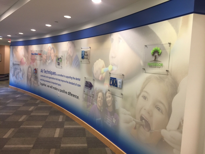 Corporate Interiors Are Branded With Digitally Printed - HD Wallpaper 