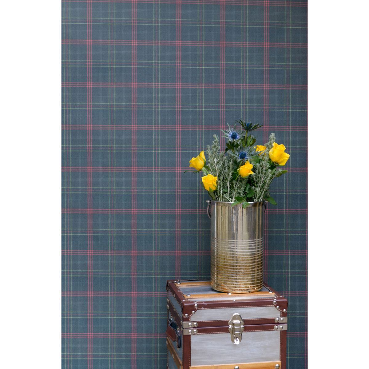 Exclusive Edinburgh Castle Tartan Wallpaper - Centrepiece - HD Wallpaper 