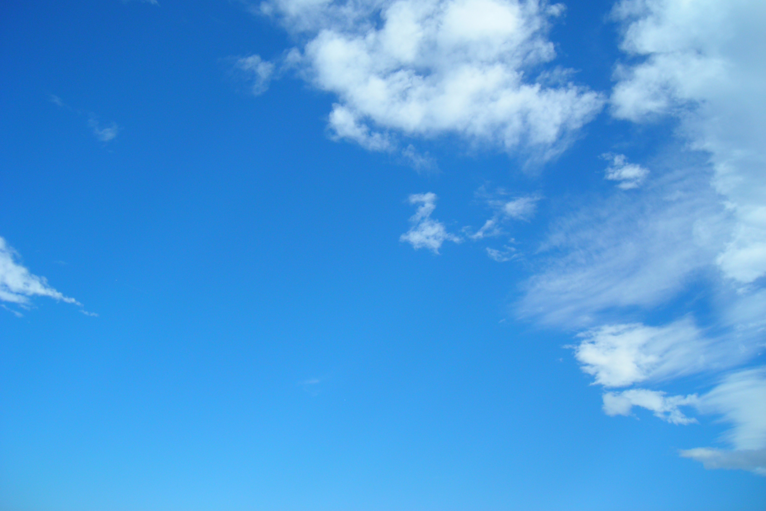 Cielo Hqfx Wallpaper Desktop - Sky Blue - HD Wallpaper 