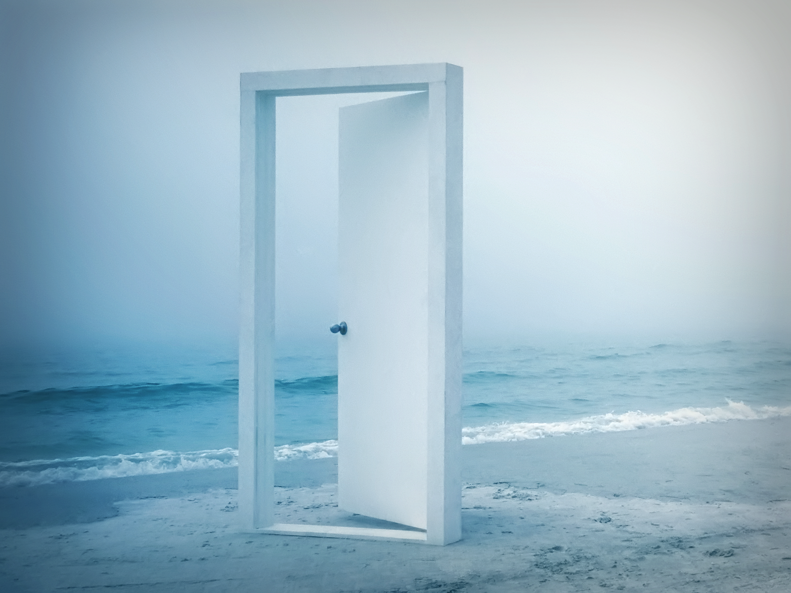 Door In The Ocean - HD Wallpaper 
