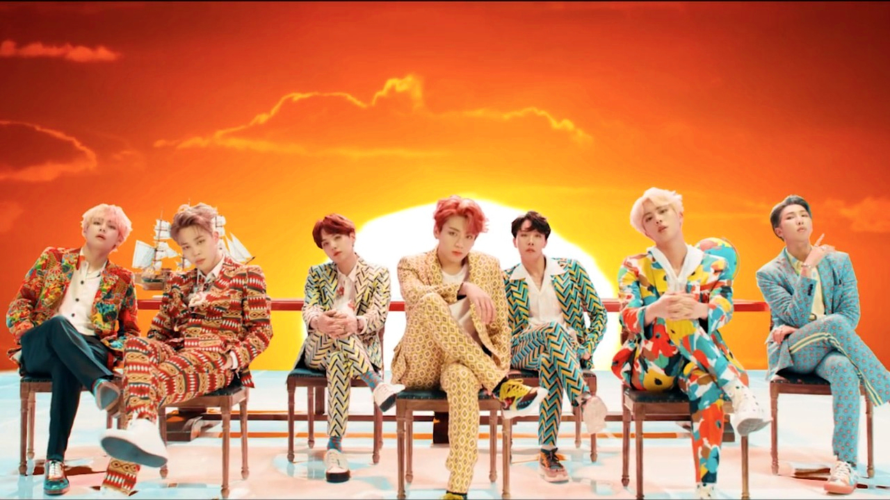 Bts Idol - HD Wallpaper 