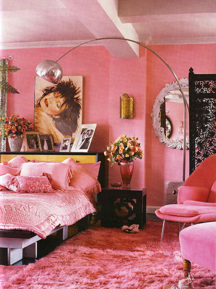 Betsey Johnson's Living Room - HD Wallpaper 