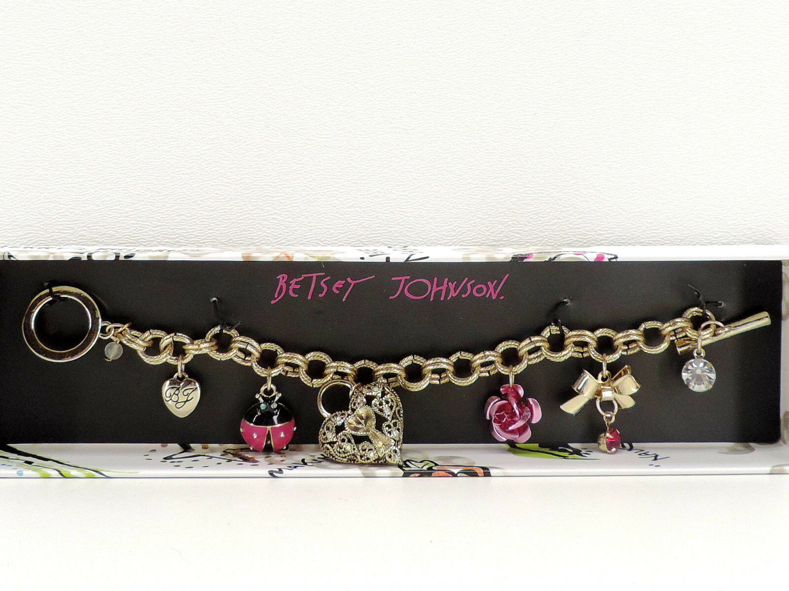 Chain - HD Wallpaper 