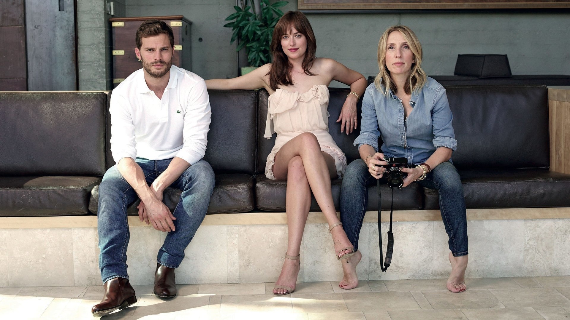 Dakota Johnson I Jamie Dornan - HD Wallpaper 