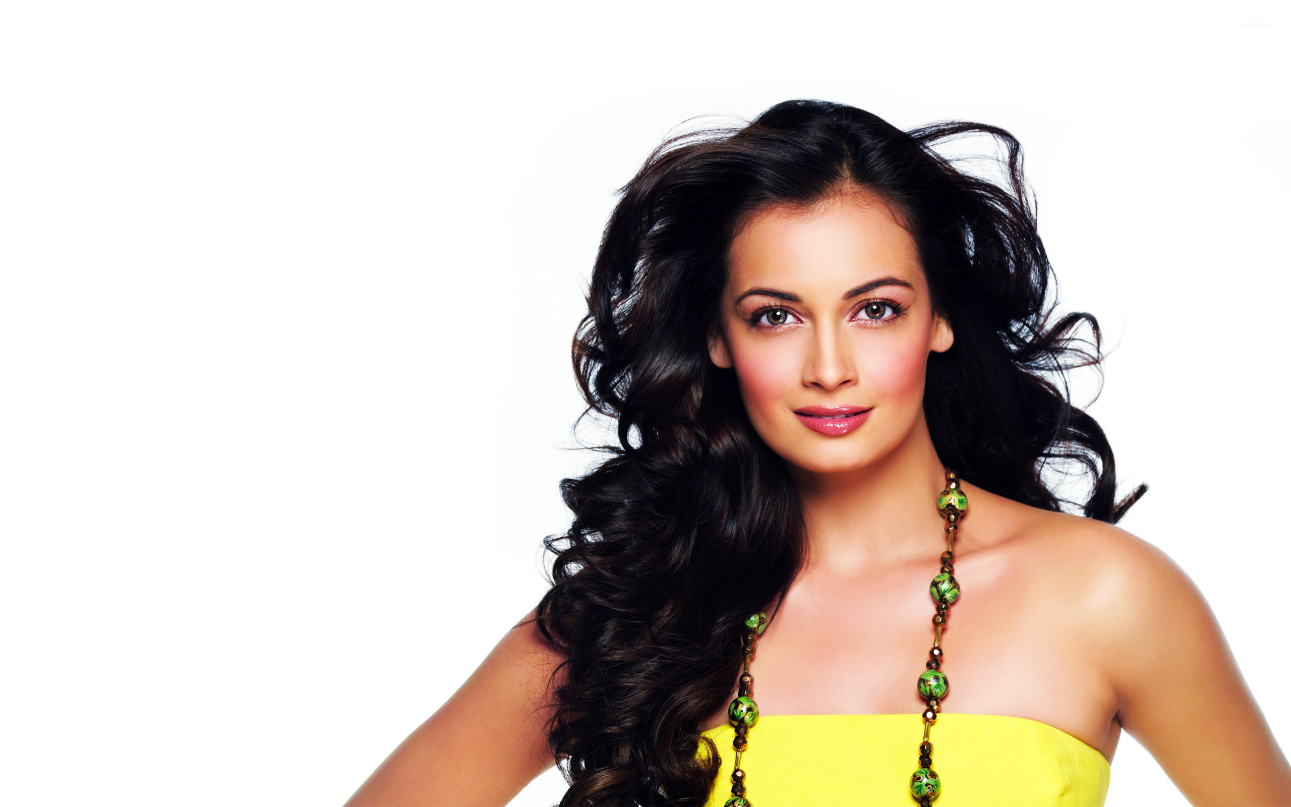 Diya Mirza Hd - HD Wallpaper 