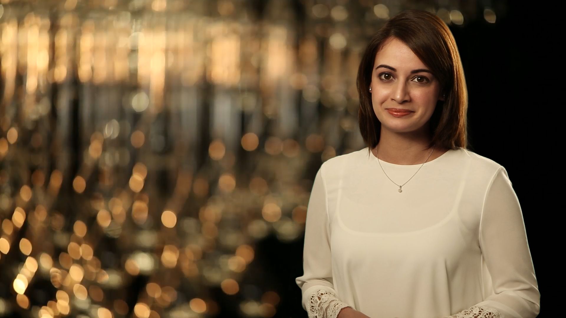 Dia Mirza - HD Wallpaper 
