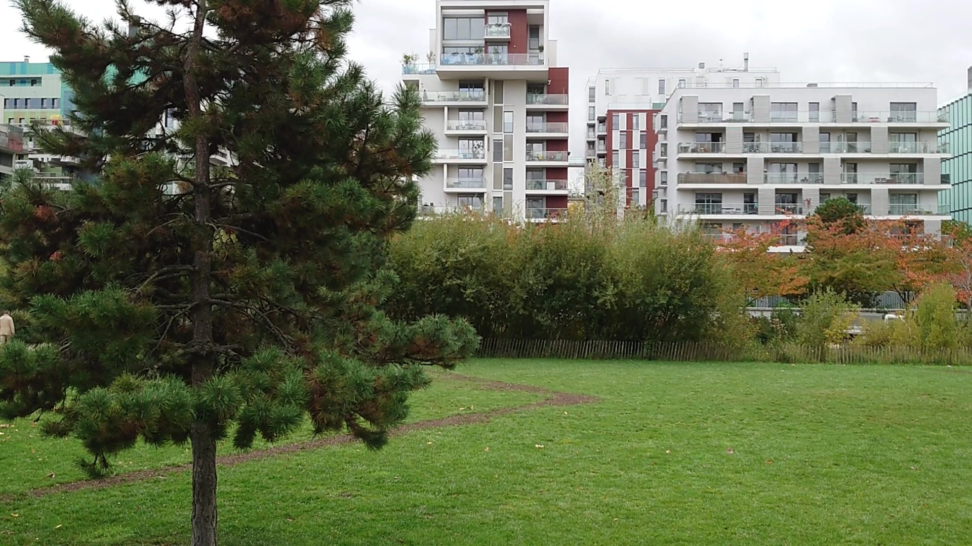 Tower Block - HD Wallpaper 